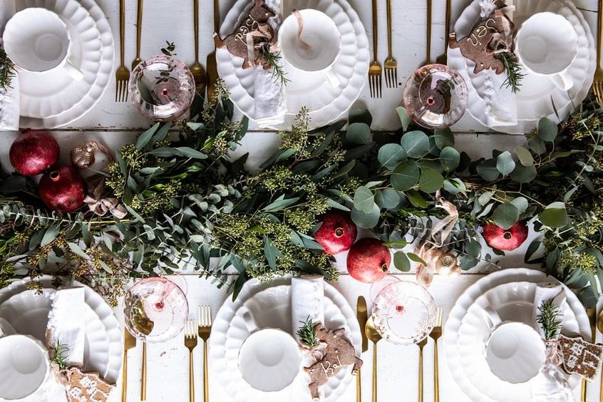 Tips & Tricks on How to Plan  an Unforgettable Holiday Party